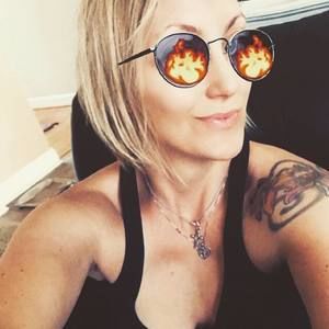 Meet your Posher, April